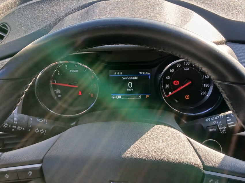 tracker premier 1.2 turbo 12v at6 2021/202213