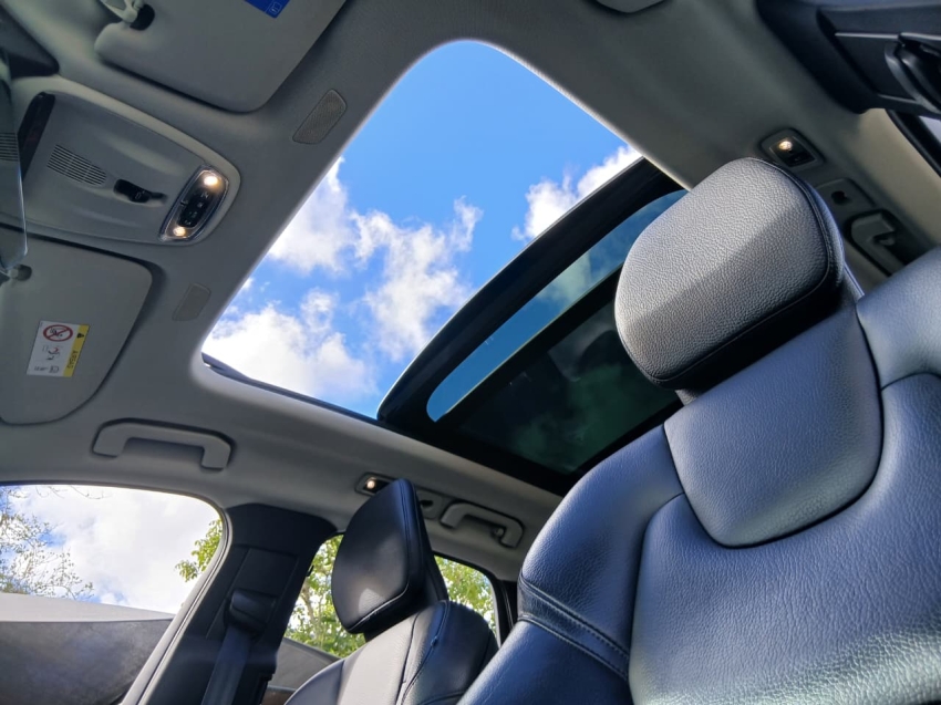 xc60 d5 momentum 4wd 2.0 tb at 2018/201910