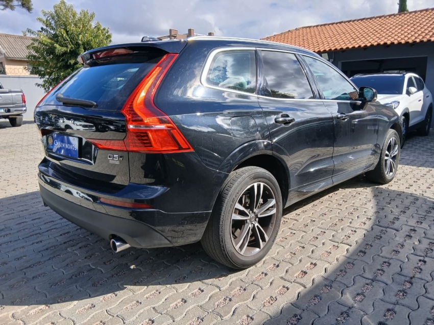 xc60 d5 momentum 4wd 2.0 tb at 2018/20196