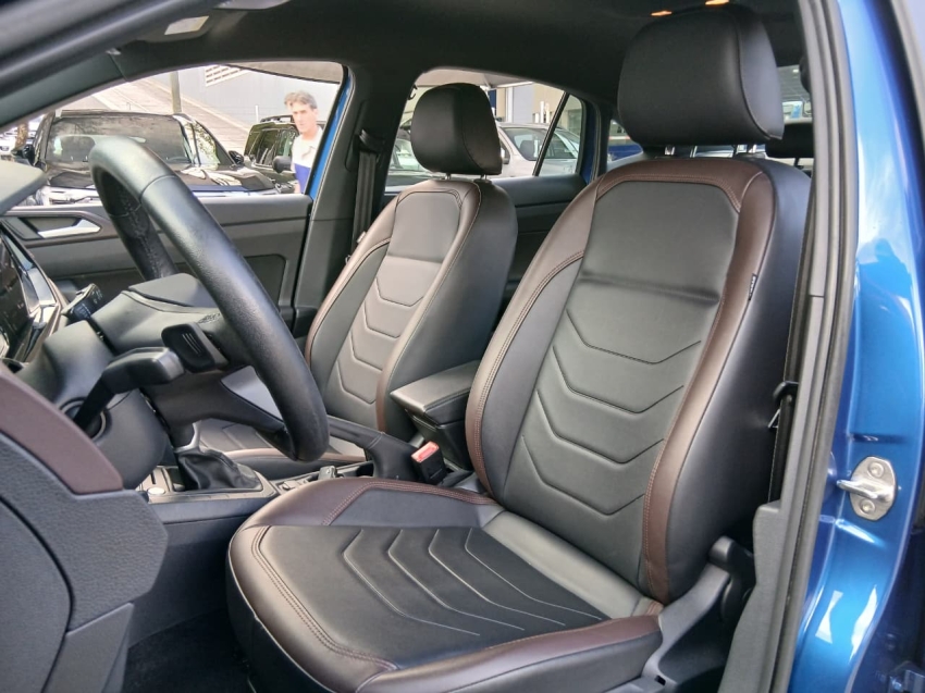 virtus highline 200 1.0 tsi at 2023/20238