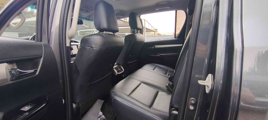 hilux cd dsl 4x4 srv at 23/2412