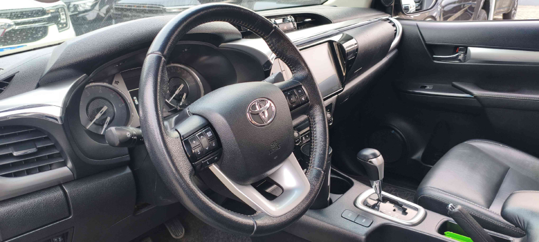 hilux cd dsl 4x4 srv at 23/2410
