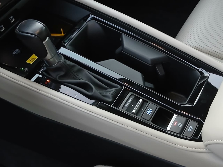 accord touring hybrid 2.0 tb at10 2023/202315