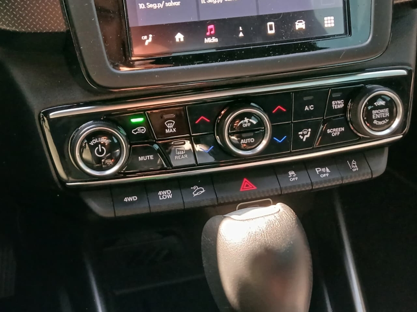 toro ultra(connect me) awd 2.0 16v at9 2024/202414