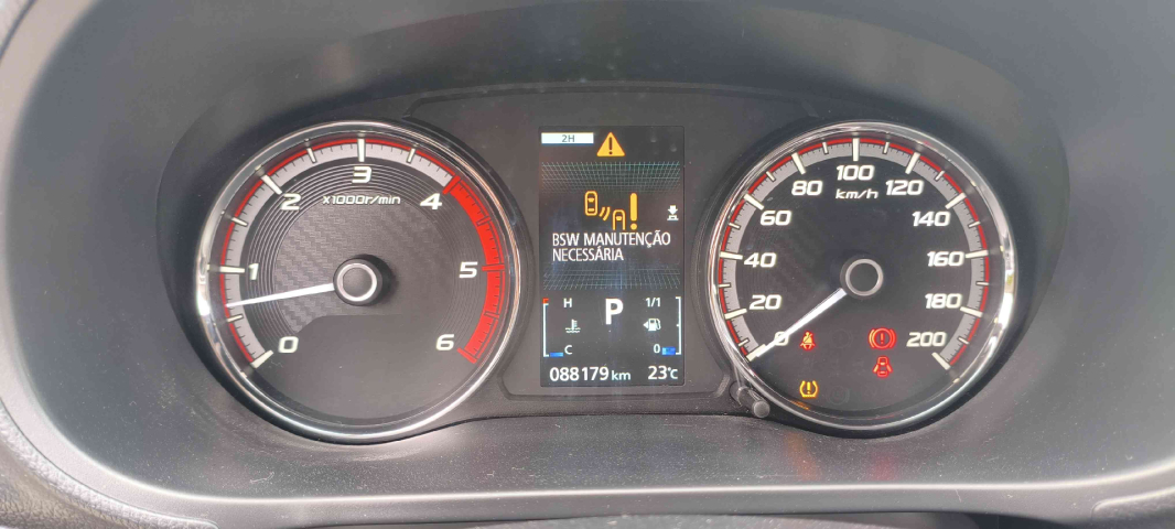 l-200 cd triton gls 4x4 2.4 16v at6 2022/202310