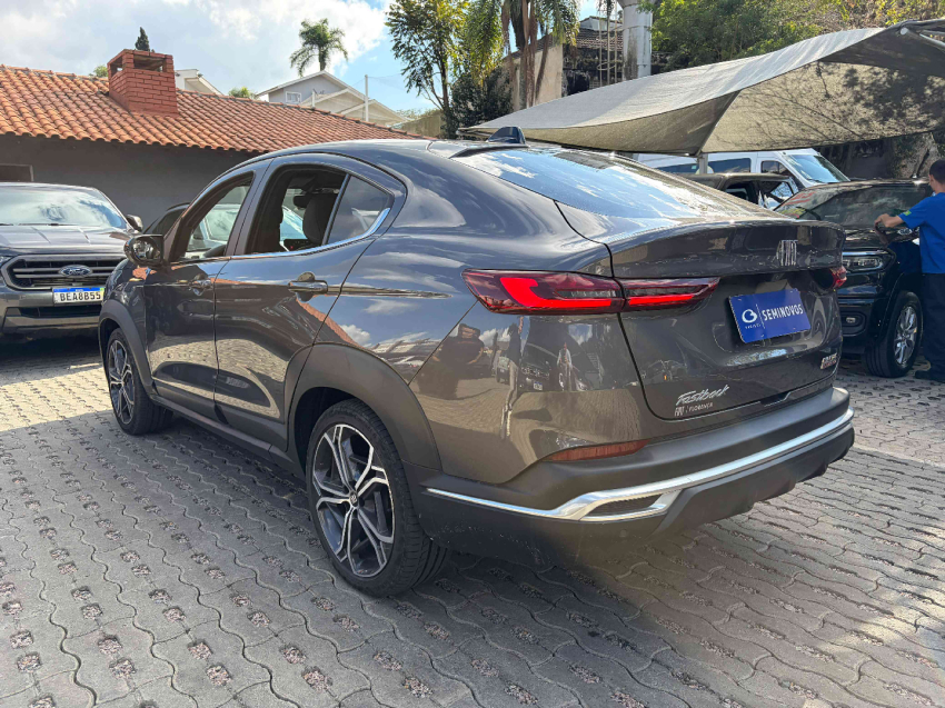 fiat fastback 1.0 flex automatico 20234
