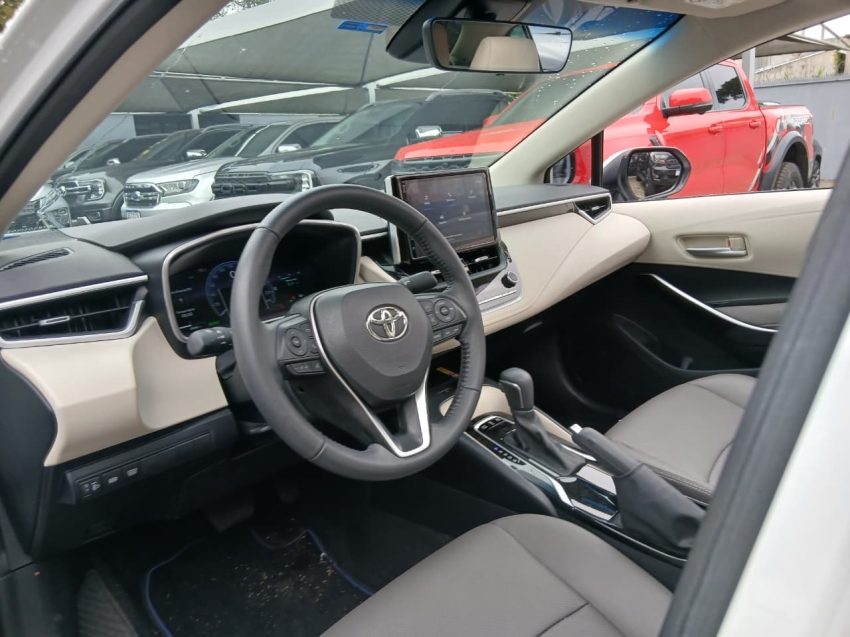 toyota corolla 1.8 hibrido automatico 202411