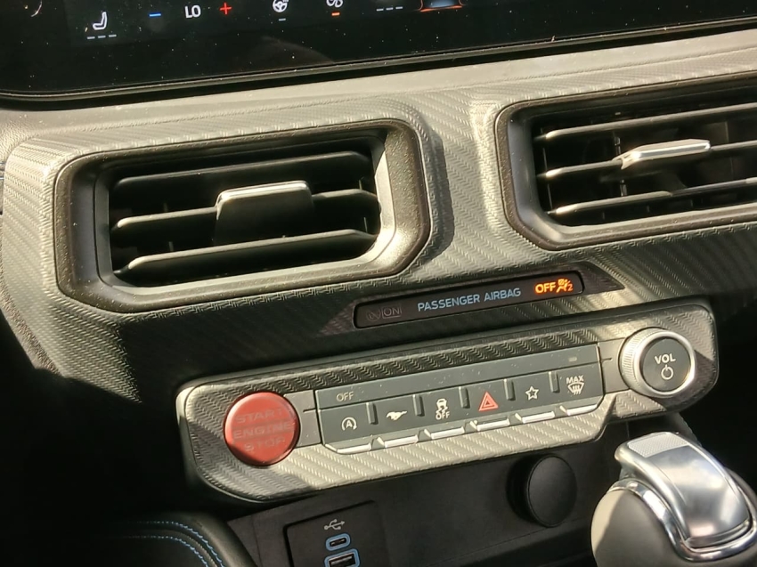 mustang dark horse 5.0 v8 at10 2025/202514