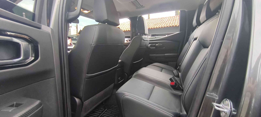 mitsubishi triton 2.4 biturbo diesel cd hpe 4x4 automatico 4p 202713