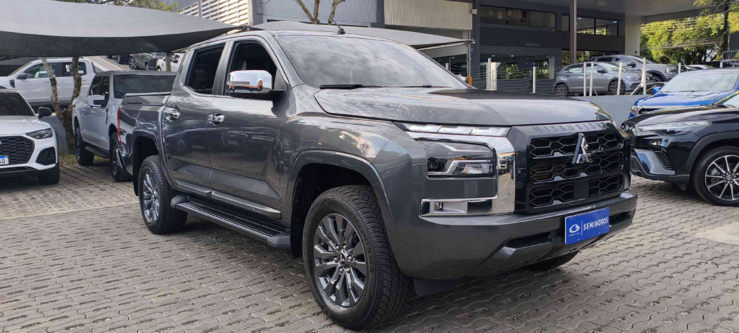 mitsubishi triton 2.4 biturbo diesel cd hpe 4x4 automatico 4p 2027