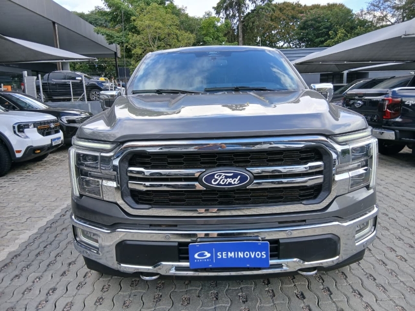 ford f-150 5.0 v8 gasolina cd lariat black fx4 automatico 4p 20241