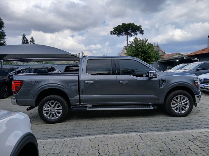 ford f-150 5.0 v8 gasolina cd lariat black fx4 automatico 4p 20247