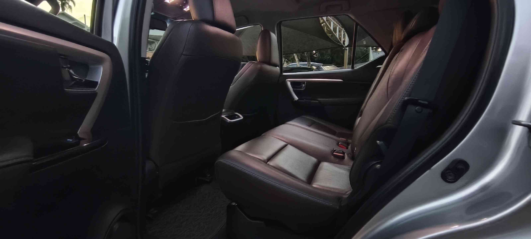 sw4 dsl 4x4 srx a/t 7s 19/209
