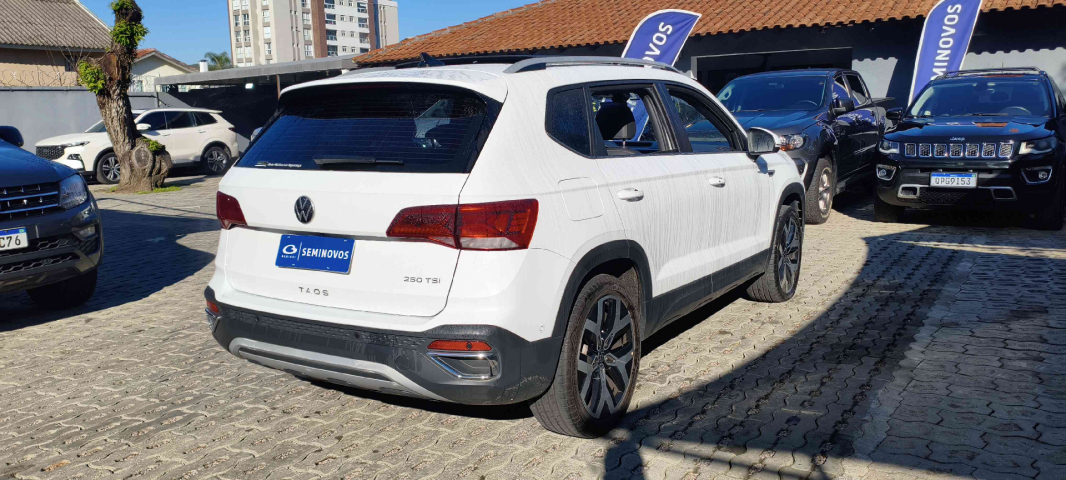 volkswagen taos 1.4 250 tsi total flex highline automatico 4p 20246