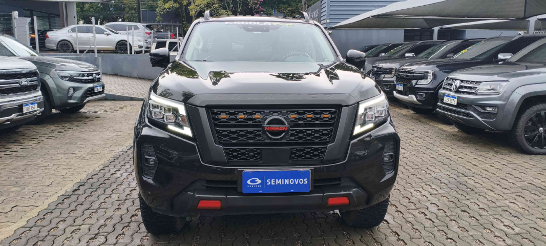 nissan frontier 2.3 16v turbo diesel pro4x cd 4x4 automatico 4p 20231