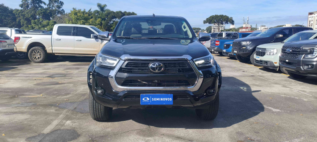 toyota hilux 2.8 d-4d turbo diesel cd srx plus 4x4 automatico 4p 20241