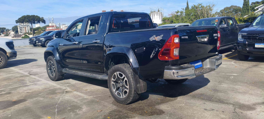 toyota hilux 2.8 d-4d turbo diesel cd srx plus 4x4 automatico 4p 20246