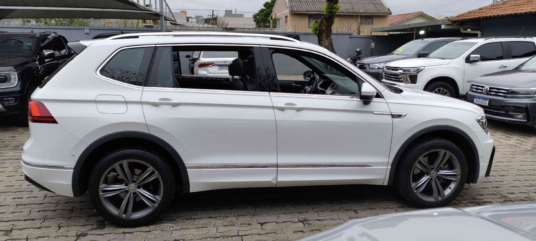 volkswagen tiguan 2.0 350 tsi gasolina allspace r-line 4motion dsg 4p automatico 20197