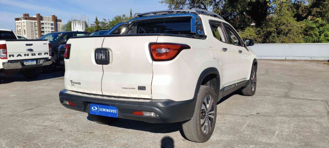 fiat toro 1.3 turbo 270 flex volcano at6 4p automatico 20246