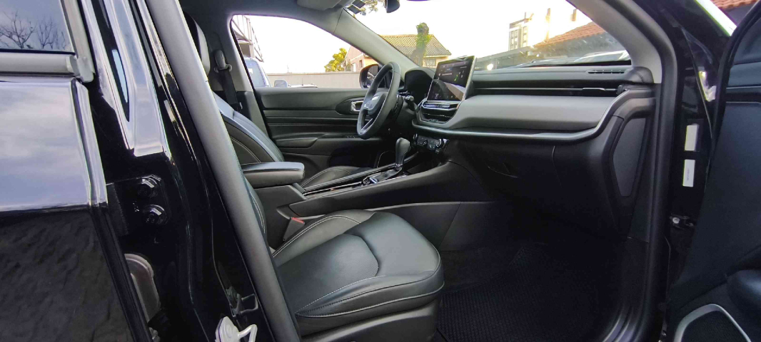 jeep compass 1.3 t270 turbo flex longitude at6 4p automatico 202513