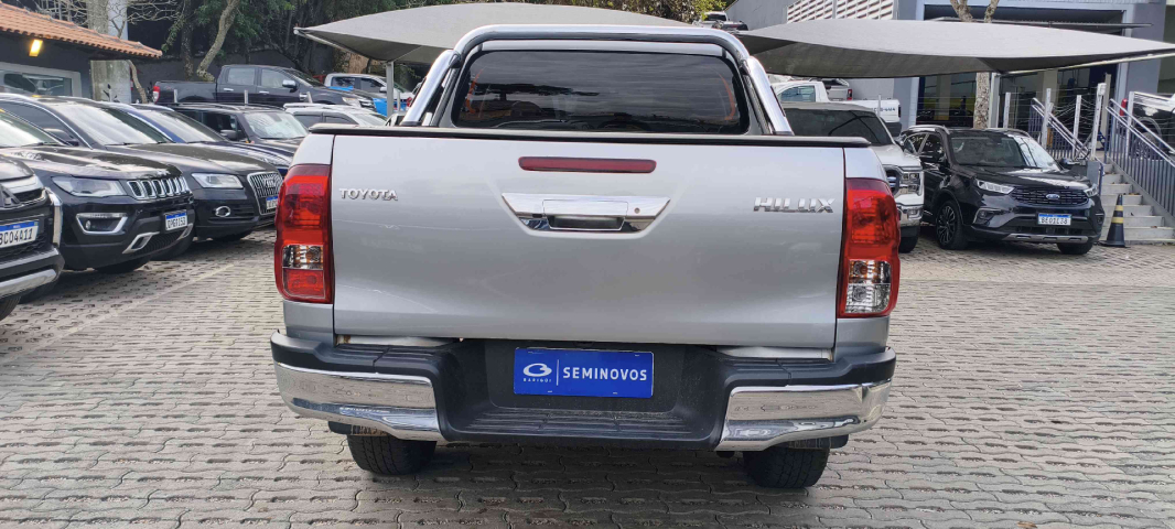 toyota hilux 2.7 sr 4x2 cd 16v flex 4p automatico 20204