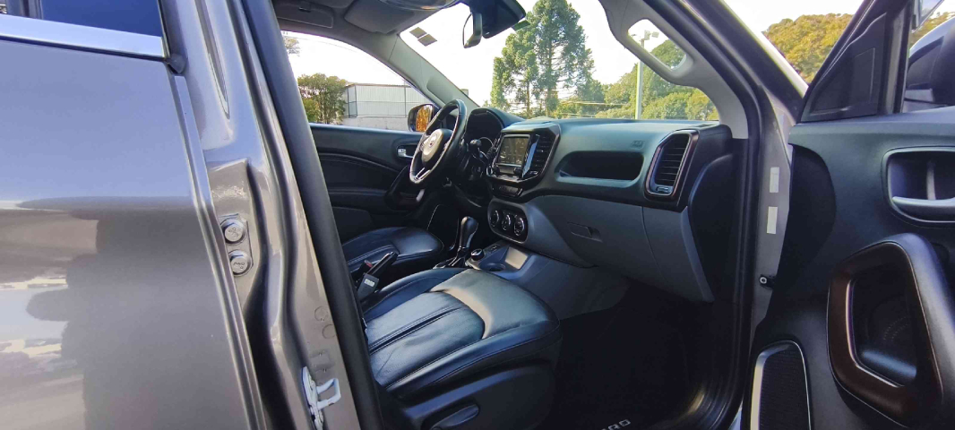 fiat toro 2.0 16v turbo diesel volcano 4wd at9 4p automatico 202013