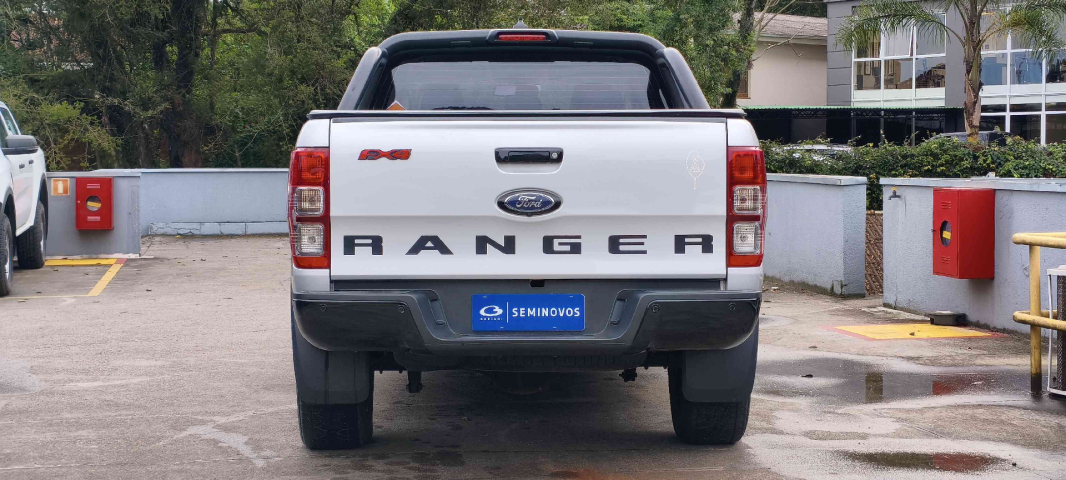 ford ranger 3.2 fx4 4x4 cd 20v diesel 4p automatico 20235