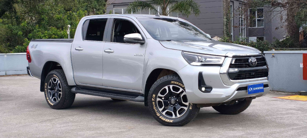 toyota hilux 2.8 d-4d turbo diesel cd srx 4x4 automatico 4p 2022