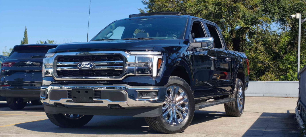 ford f-150 5.0 v8 gasolina cd lariat black fx4 automatico 4p 20252