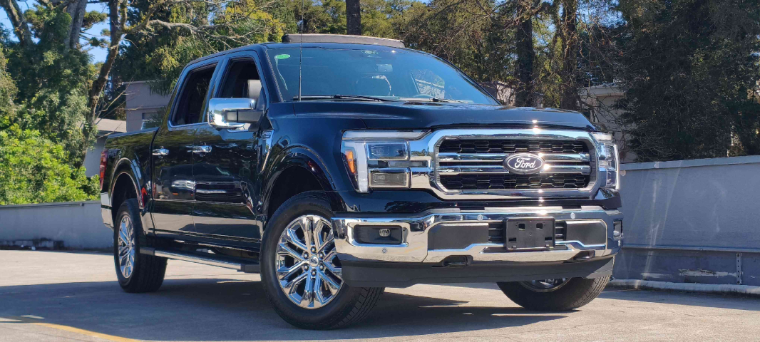 ford f-150 5.0 v8 gasolina cd lariat black fx4 automatico 4p 2025