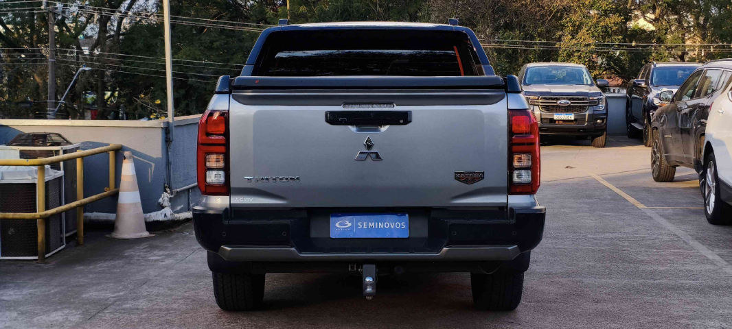 triton katana 4x4 2.4 bi-tb at65