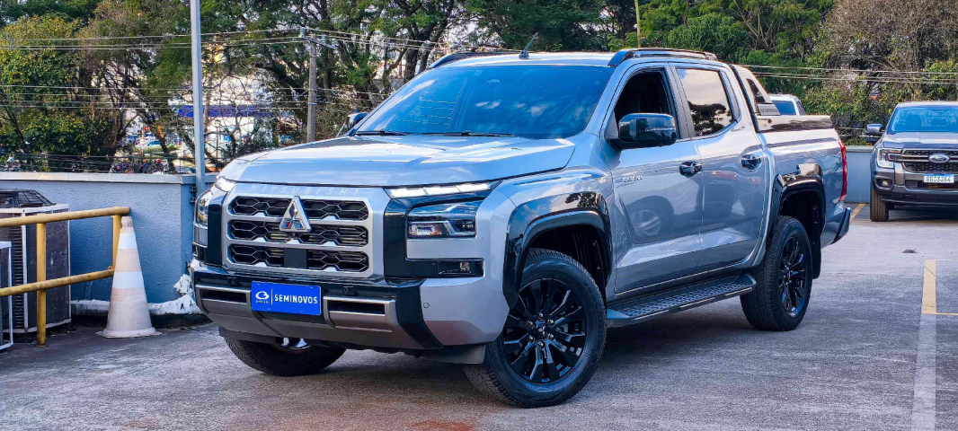 triton katana 4x4 2.4 bi-tb at62