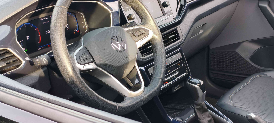 volkswagen t-cross 1.0 200 tsi total flex comfortline automatico 4p 20237