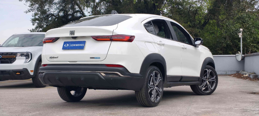 fiat fastback 1.0 turbo 200 flex impetus cvt hibrido 4p automatico 20256
