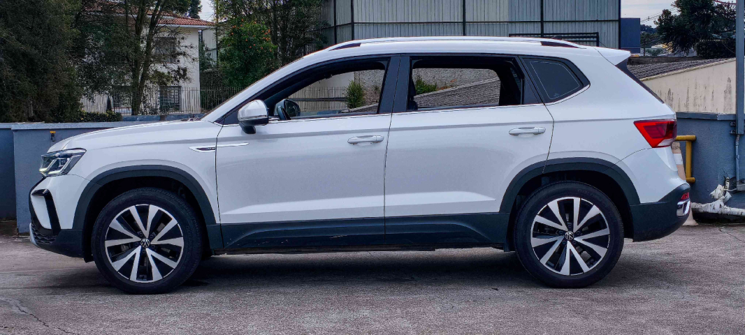 volkswagen taos 1.4 250 tsi total flex highline automatico 4p 20223