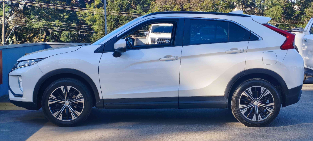 mitsubishi eclipse 1.5 gasolina automatico 20203