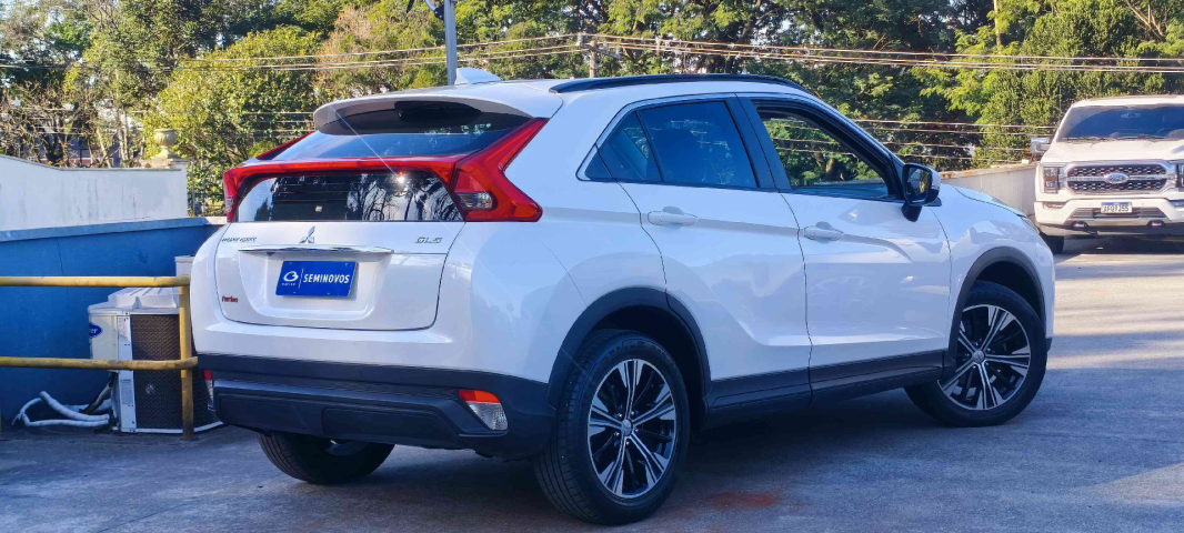 mitsubishi eclipse 1.5 gasolina automatico 20206