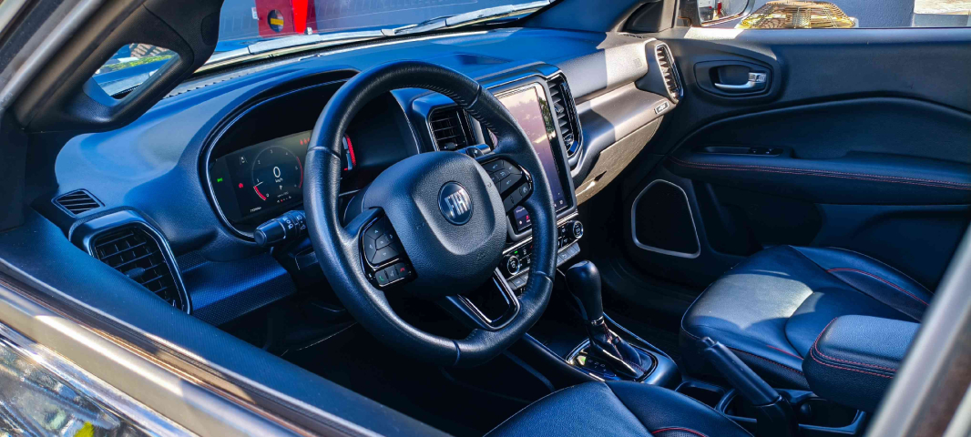 fiat toro 2.0 16v turbo diesel ultra 4wd at9 flex 4p automatico 20227