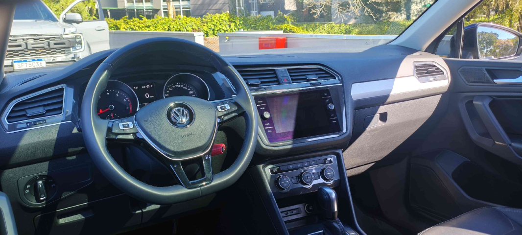 volkswagen tiguan 1.4 250 tsi total flex allspace tiptronic 4p semiautomatico 202012