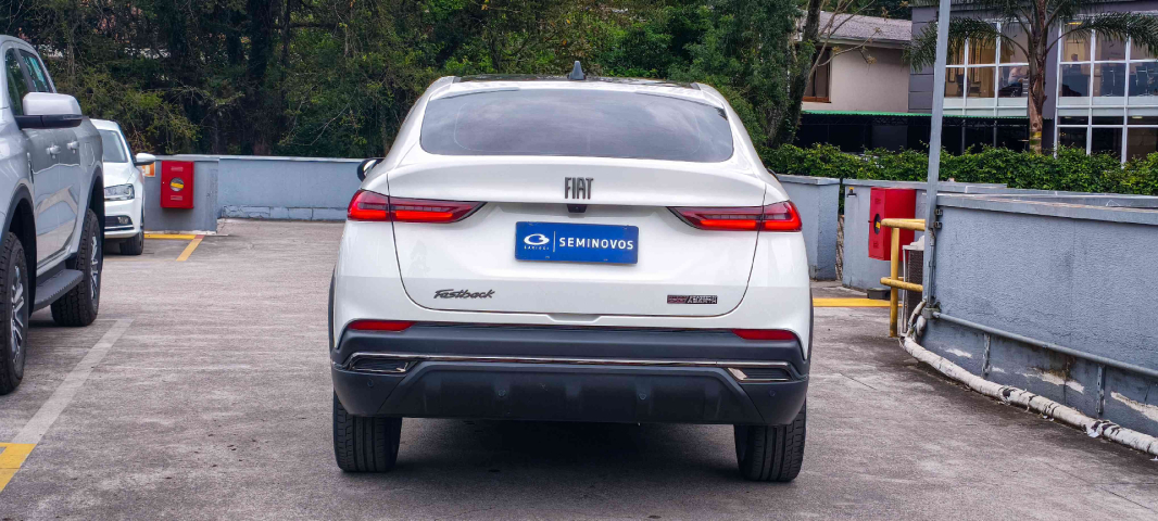 fiat fastback 1.3 turbo 270 flex limited edition at6 4p automatico 20235