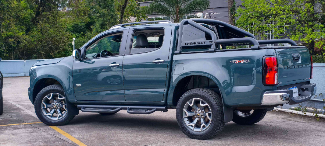 chevrolet s10 2.8 16v turbo diesel high country cd 4x4 automatico 4p semiautomatico 20255