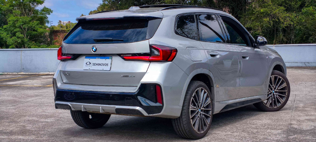 bmw x1 2.0 16v turbo gasolina sdrive20i m sport steptronic 4p automatico 20256