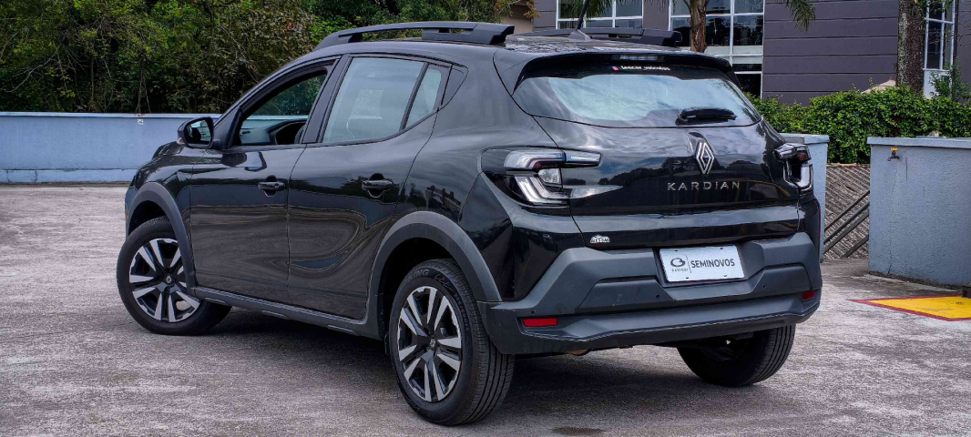 renault kardian 1.0 tce flex evolution edc 4p semiautomatico 20254