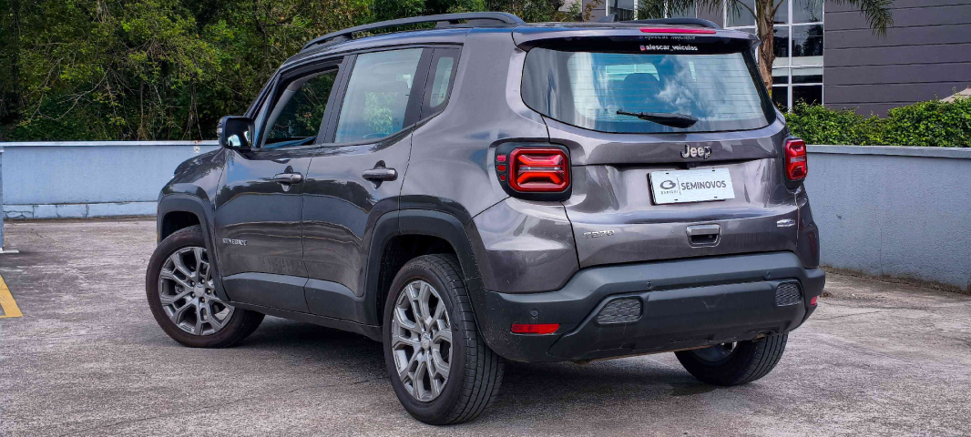 RENEGADE 1.3 T270 TURBO FLEX LONGITUDE AT65