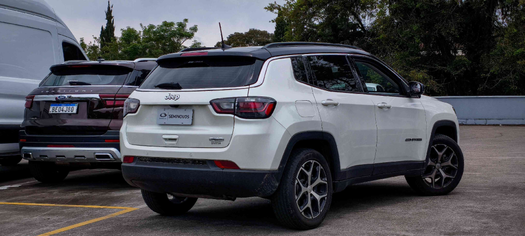 jeep compass 1.3 t270 turbo flex longitude at6 4p automatico 20256