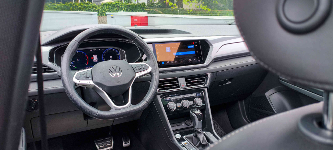 volkswagen taos 1.4 250 tsi total flex highline automatico 4p 202213