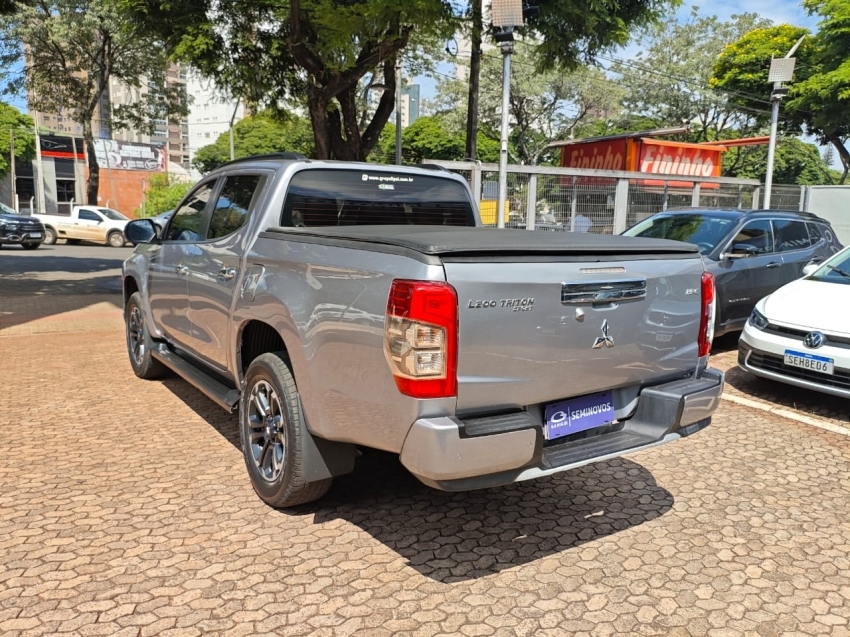 mitsubishi l200 triton 2.4 16v turbo diesel sport hpe-s cd 4p 4x4 automatico.