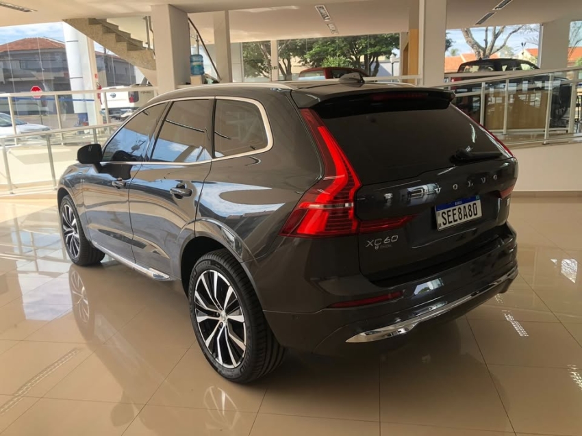 xc60 t8 ultimate hibrido 4wd 2.0 bi-tb at
