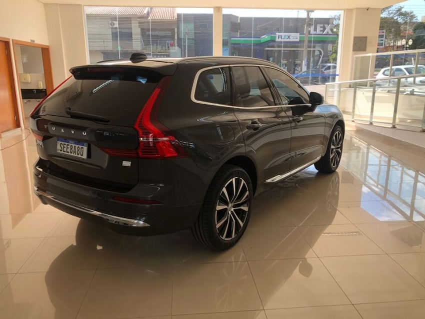 xc60 t8 ultimate hibrido 4wd 2.0 bi-tb at