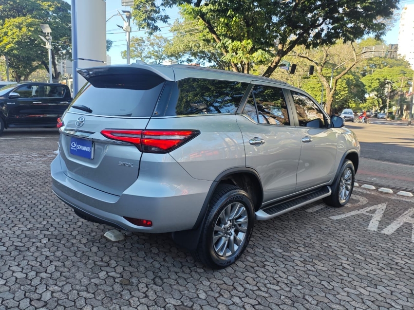 sw4 srx 4x4 2,8 tb 7lug at6
